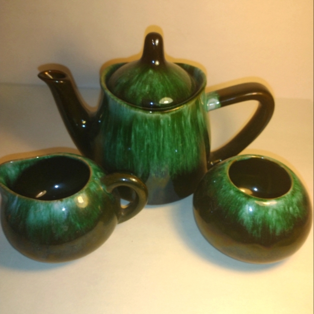 Blue Mountain Pottery Tea set